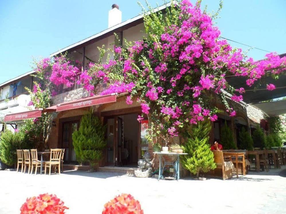 Second Spring Hotel เซสเม ภายนอก รูปภาพ