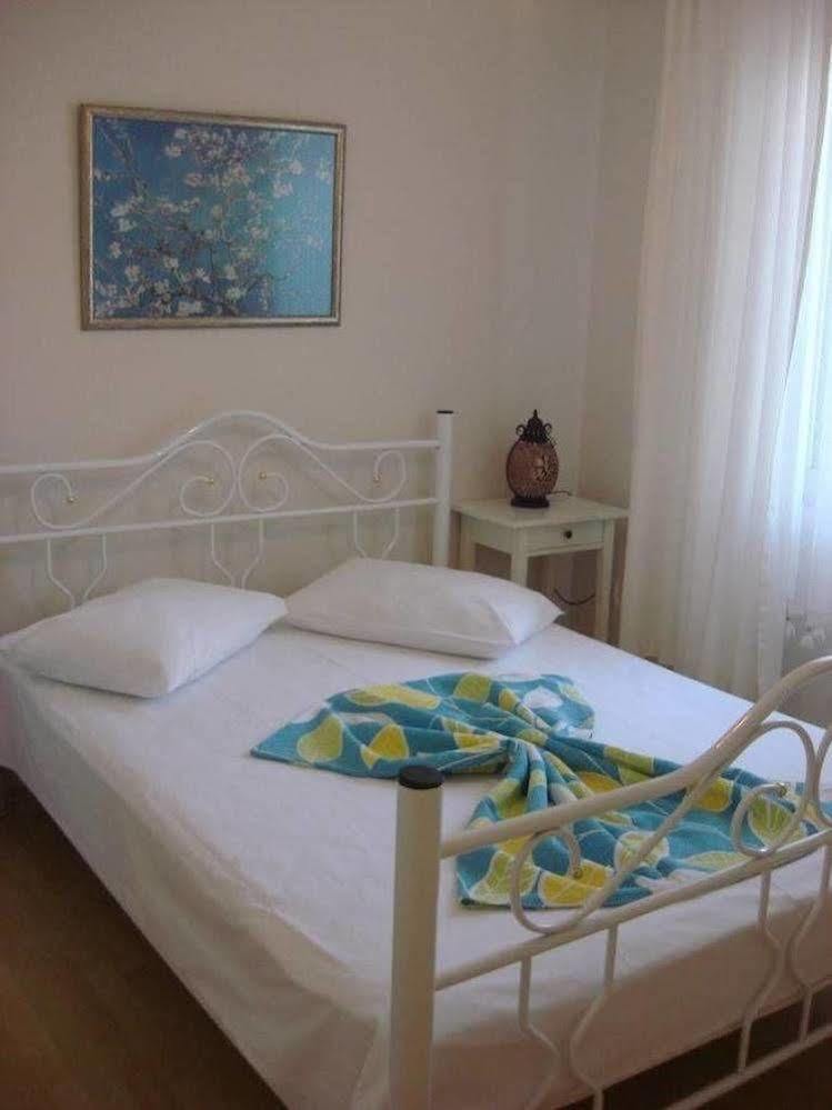 Second Spring Hotel เซสเม ภายนอก รูปภาพ